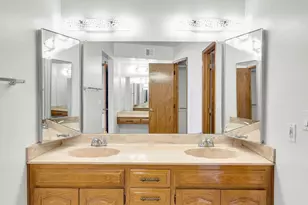 1310 E Redmon Dr, Tempe, AZ 85283 - Photo 20