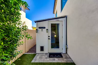 3821 E Devonshire Avenue, Phoenix, AZ 85018 - Photo 18