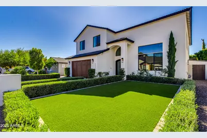 3821 E Devonshire Avenue, Phoenix, AZ 85018 - Photo 1