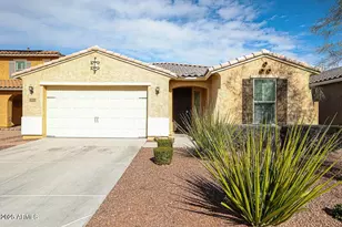 10398 W Rosewood Ln, Peoria, AZ 85383 - Photo 1