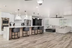 2201 E Shea Blvd, Phoenix, AZ 85028 - Photo 6