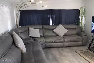 10401 N Cave Creek Rd, Phoenix, AZ 85020 - Photo 4