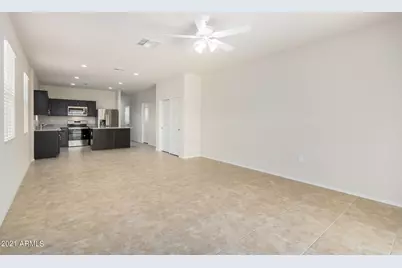 36071 W Seville Drive, Maricopa, AZ 85138 - Photo 10