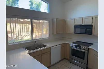 4022 E Meadow Drive, Phoenix, AZ 85032 - Photo 8