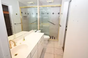 3926 E Laurel Ln, Phoenix, AZ 85028 - Photo 20