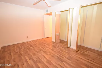 3926 E Laurel Lane, Phoenix, AZ 85028 - Photo 16