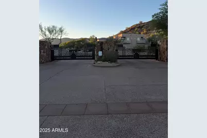 14012 S Canyon Drive #20, Phoenix, AZ 85048 - Photo 4