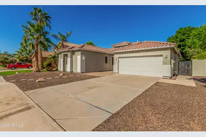 776 W Carob Way, Chandler, AZ 85248 - Photo 2