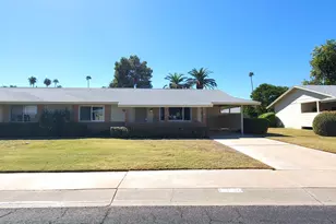 13606 N Redwood Dr, Sun City, AZ 85351 - Photo 2