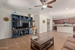 13123 W Cottontail Ln, Peoria, AZ 85383 - Photo 10