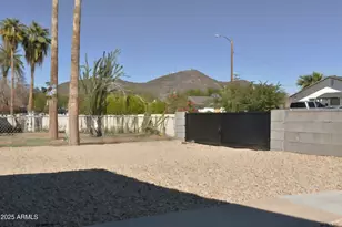 10014 N 18th Ave, Phoenix, AZ 85021 - Photo 2