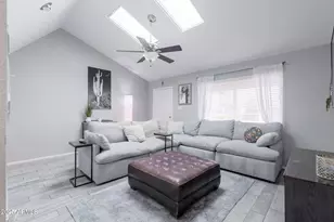 7912 E Moreland St, Scottsdale, AZ 85257 - Photo 2