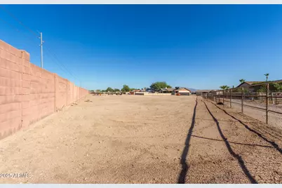 22038 W Hilton Avenue, Buckeye, AZ 85326 - Photo 42