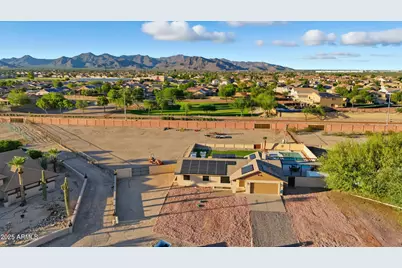 22038 W Hilton Avenue, Buckeye, AZ 85326 - Photo 2