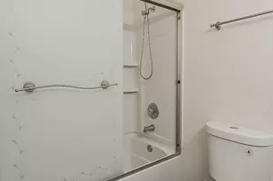 8560 E McDonald Dr, Scottsdale, AZ 85250 - Photo 32