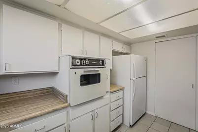 8560 E McDonald Drive, Scottsdale, AZ 85250 - Photo 18