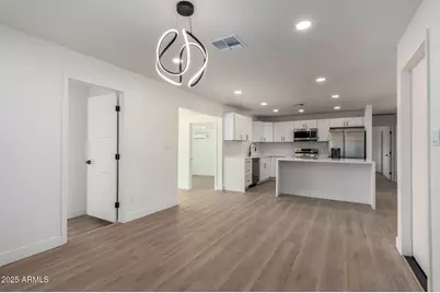 2137 E Inverness Avenue, Mesa, AZ 85204 - Photo 10