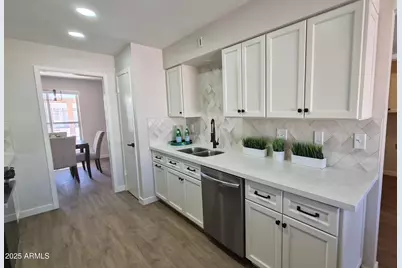 4058 E Crescent Avenue, Mesa, AZ 85206 - Photo 6