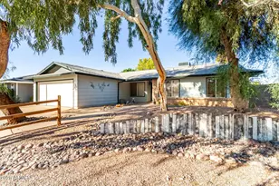 1506 E Hilton Ave, Mesa, AZ 85204 - Photo 1