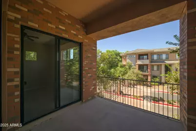 2989 N 44th Street #2001, Phoenix, AZ 85018 - Photo 16