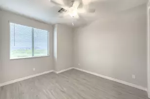 231 E Santa Cruz Dr, Phoenix, AZ 85085 - Photo 12