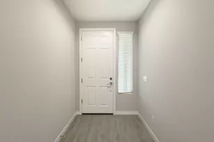 231 E Santa Cruz Dr, Phoenix, AZ 85085 - Photo 4