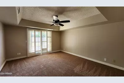 211 E Tremaine Avenue, Gilbert, AZ 85234 - Photo 14