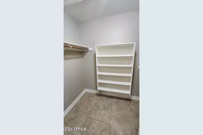 211 E Tremaine Avenue, Gilbert, AZ 85234 - Photo 20