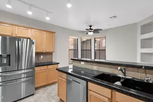 16600 N Thompson Peak Pkwy, Scottsdale, AZ 85260 - Photo 18