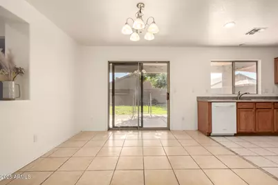 10933 E Wier Avenue, Mesa, AZ 85208 - Photo 12