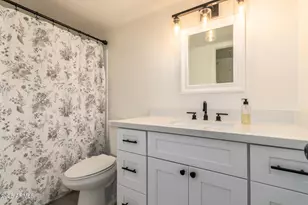 18427 N 36th Ave, Glendale, AZ 85308 - Photo 18