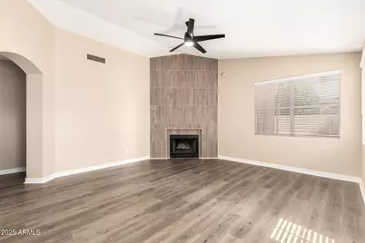 15431 S 36th Place, Phoenix, AZ 85044 - Photo 12