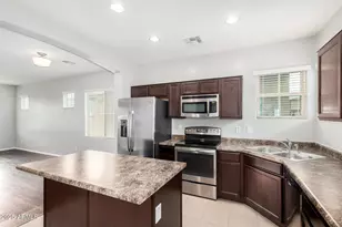 7751 W Pipestone Pl, Phoenix, AZ 85035 - Photo 6