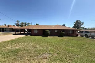 5107 E Oak St, Phoenix, AZ 85008 - Photo 1