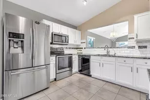 30178 N Coral Bean Dr, San Tan Valley, AZ 85143 - Photo 12