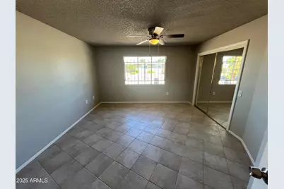 16822 N Boswell Boulevard, Sun City, AZ 85351 - Photo 8