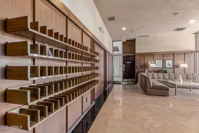 2323 N Central Avenue #1702, Phoenix, AZ 85004 - Photo 22