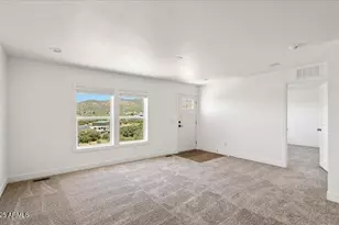 18115 E Frog Holler Ln, Dewey, AZ 86327 - Photo 6