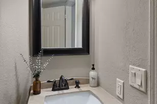 11444 N 28th Dr, Phoenix, AZ 85029 - Photo 18