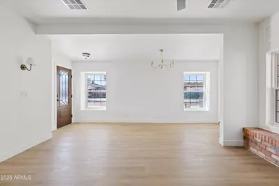 2241 N Richland Street, Phoenix, AZ 85006 - Photo 6