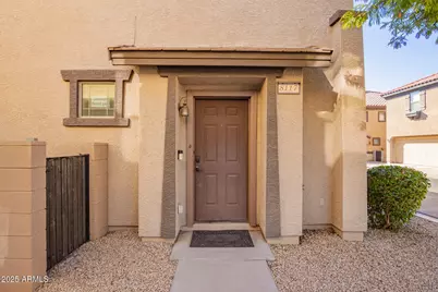 8117 W Groom Creek Road, Phoenix, AZ 85043 - Photo 2