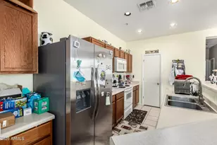 8117 W Groom Creek Rd, Phoenix, AZ 85043 - Photo 6