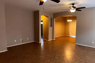 36113 N Mirandesa Dr, San Tan Valley, AZ 85143 - Photo 4