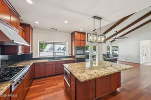 540 E Cercado Ln, Litchfield Park, AZ 85340 - Photo 16