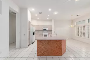 14211 W Horizon Dr, Sun City West, AZ 85375 - Photo 12