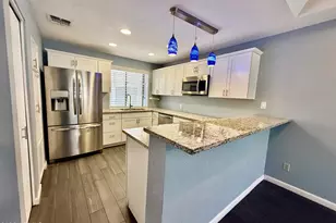 11666 N 28th Dr, Phoenix, AZ 85029 - Photo 2