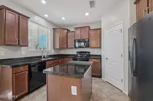 5904 S 35th Pl, Phoenix, AZ 85040 - Photo 8