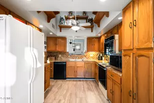 11625 N 40th Way, Phoenix, AZ 85028 - Photo 24