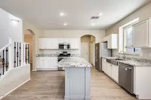 13626 W Lisbon Ln, Surprise, AZ 85379 - Photo 28