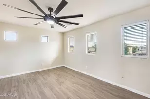 13626 W Lisbon Ln, Surprise, AZ 85379 - Photo 36